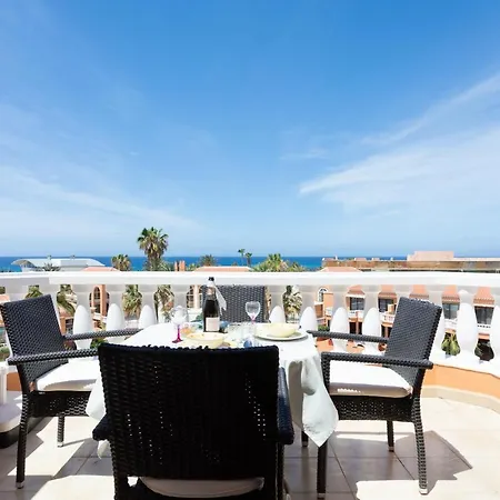 Las Americas Royal * Playa de las Americas (Tenerife)