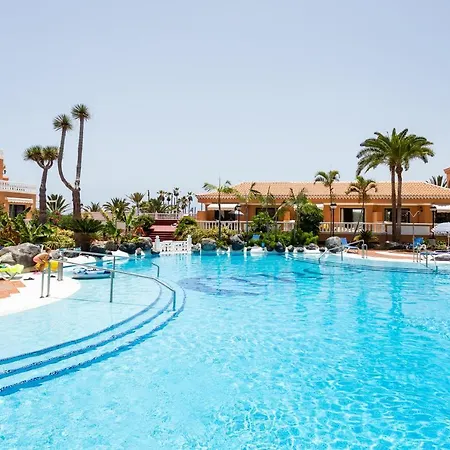 Las Americas Royal Apartment *