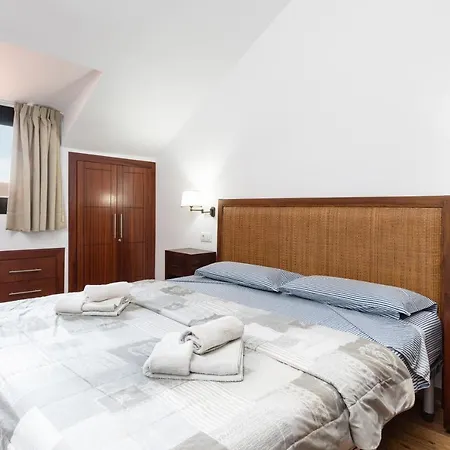 Las Americas Royal Apartment
