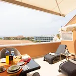 Las Americas Royal *